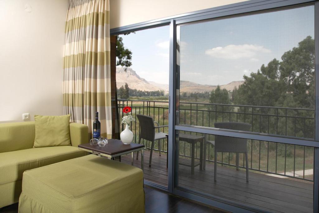 Nof Ginosar Kibbutz Hotel Dış mekan fotoğraf