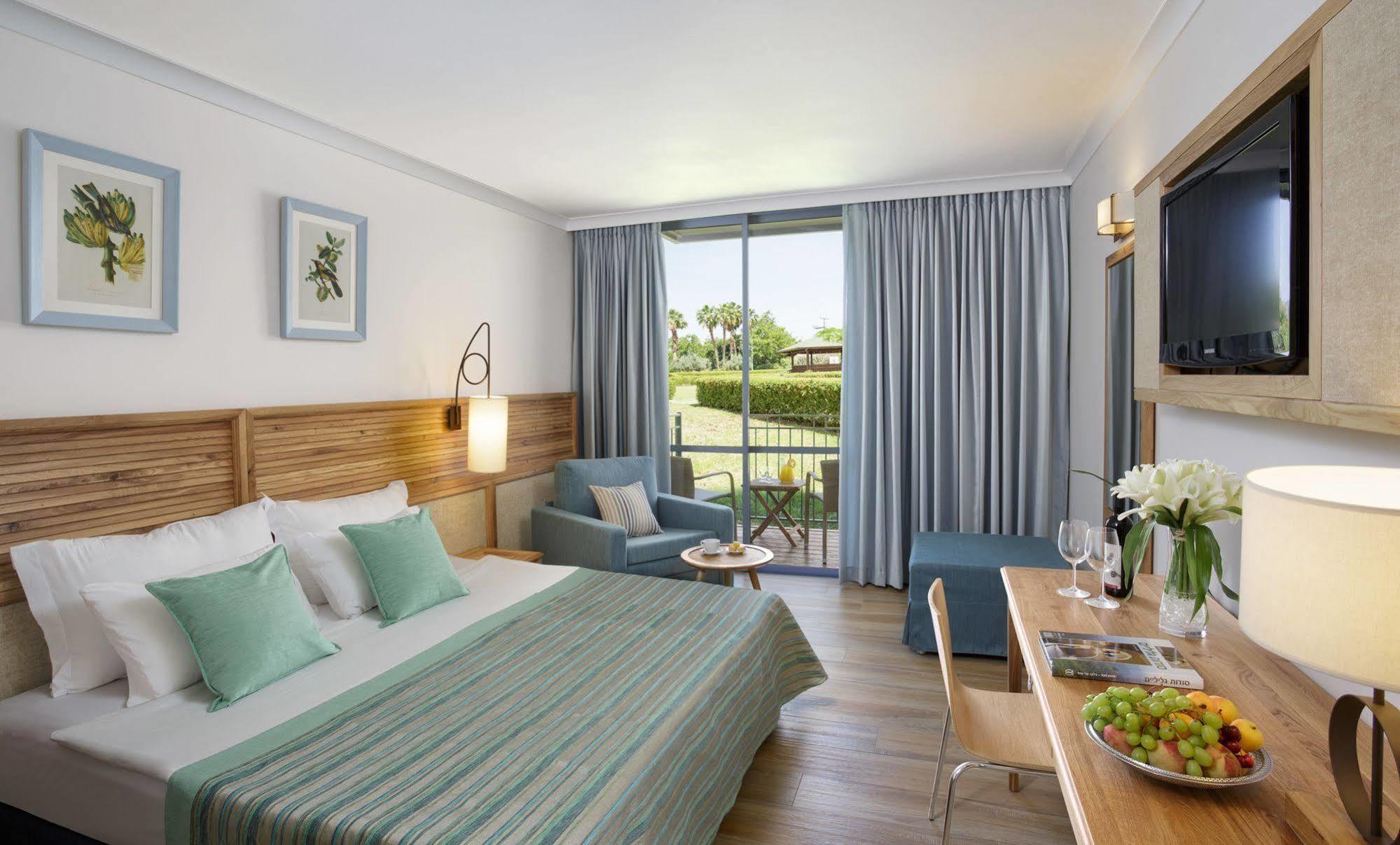 Nof Ginosar Kibbutz Hotel Dış mekan fotoğraf